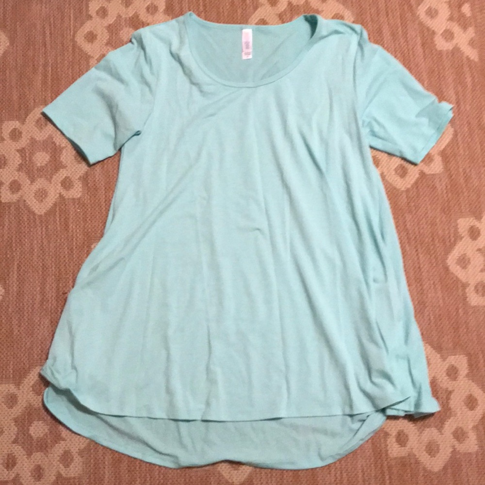 Mint Lularoe Perfect T